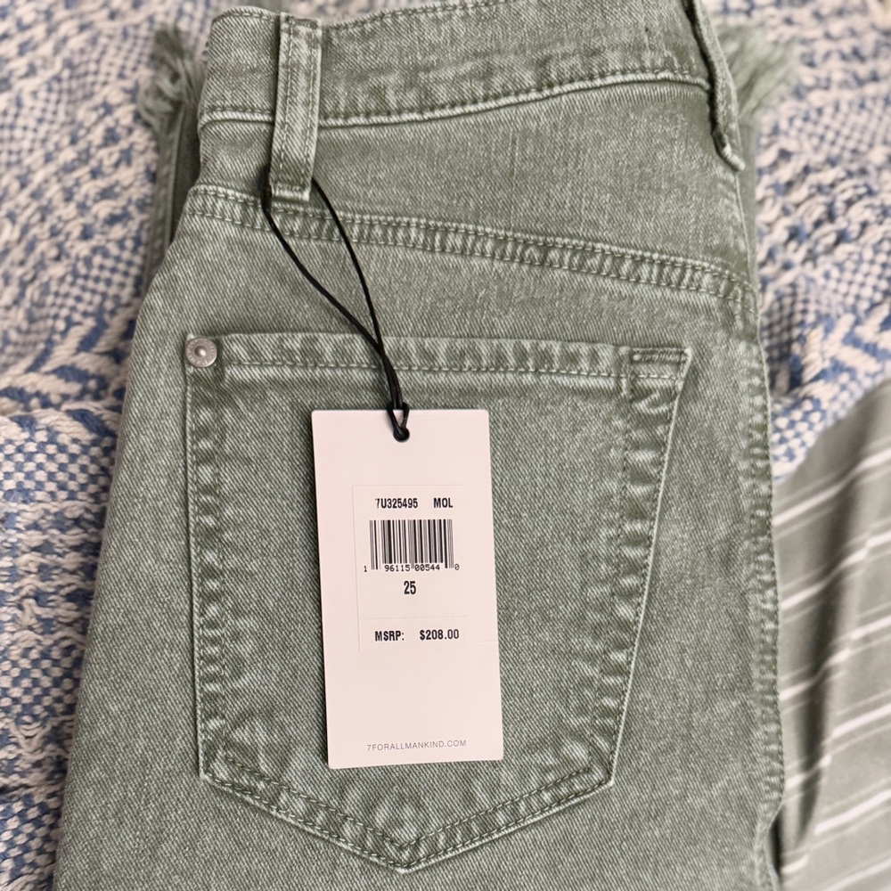 7 For All Mankind Straight Button-Fly Crop Jeans - Picture 10 of 10
